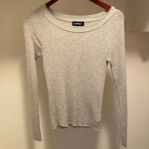 express long sleeve tee | size small